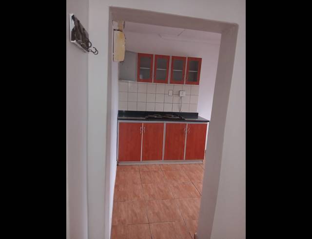 1 BEDROOM ROOM TO LET IN RESERVOIR HILLS
